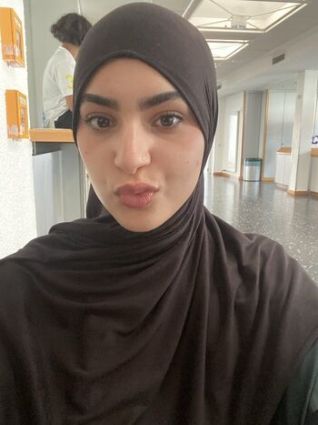 Hijab On