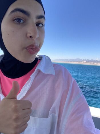 Full leaked Hijab on page private photo