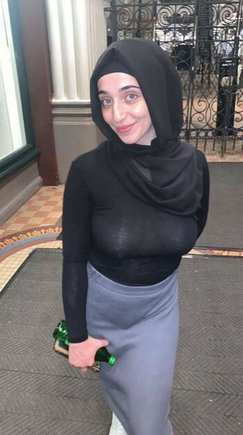 Full leaked Hijab on page private photo
