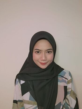 Full leaked Hijab on private photo