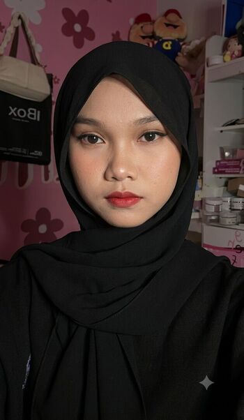Full leaked Hijab soffia page private photo