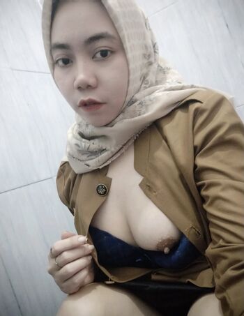 Full leaked Hijab private photo