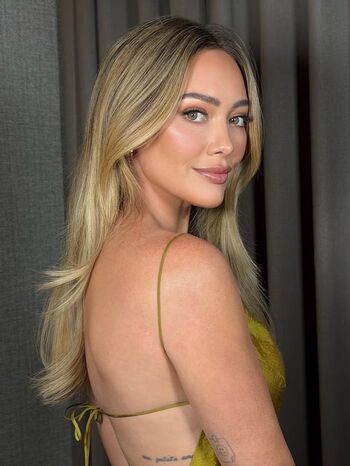 Full leaked Hilary duff page private photo