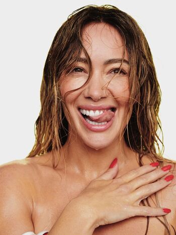 Full leaked Hilary duff private photo