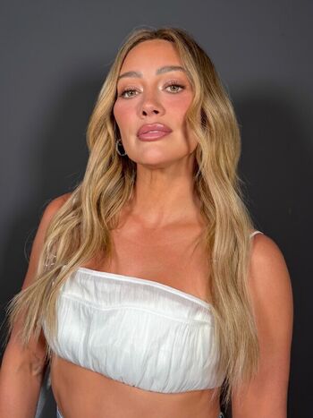 Full leaked Hilary duff private photo