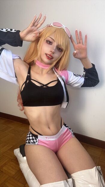 Full leaked Himee lily page private photo