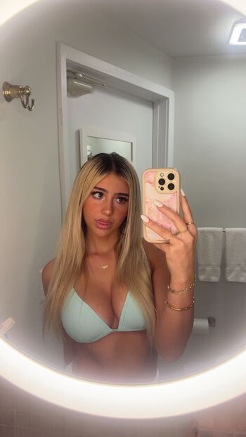 Full leaked Hippicam  page private photo