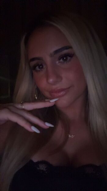 Full leaked Hippicam  page private photo
