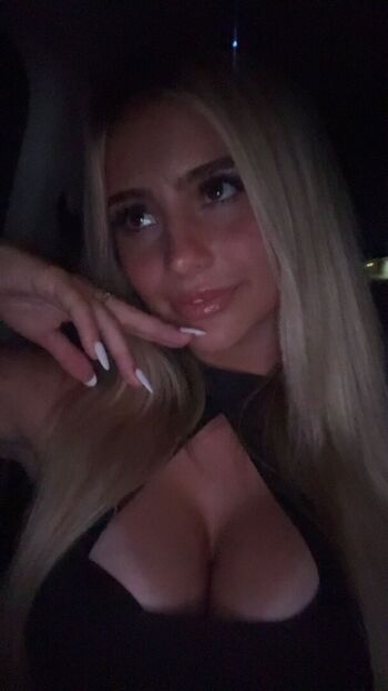 Full leaked Hippicam  page private photo