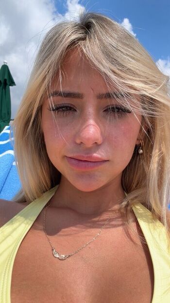 Full leaked Hippicam private photo