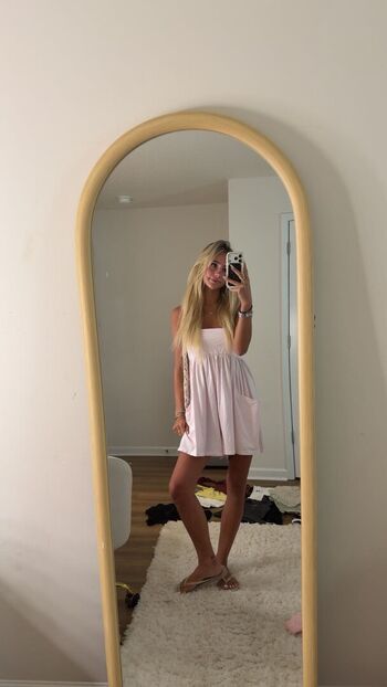 Full leaked Hippicam private photo