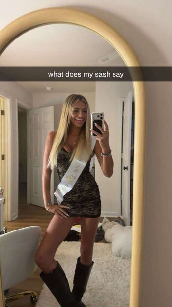 Full leaked Hippicam private photo