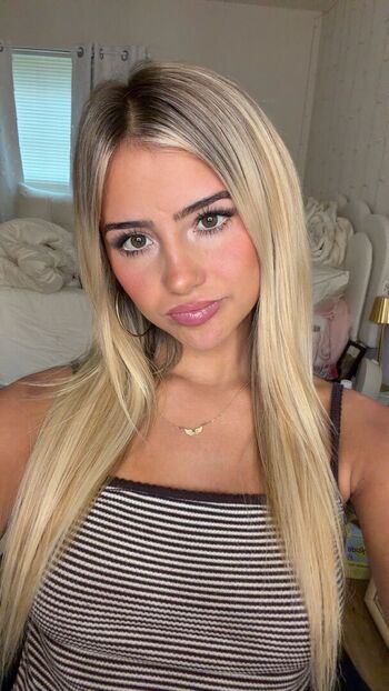 Full leaked Hippicam private photo