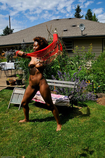 Full leaked Hippiegoddess private photo
