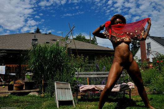Full leaked Hippiegoddess private photo
