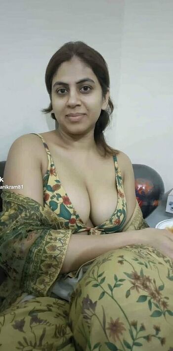 Full leaked Hira balci private photo