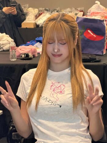 Full leaked Hirai momo page private photo
