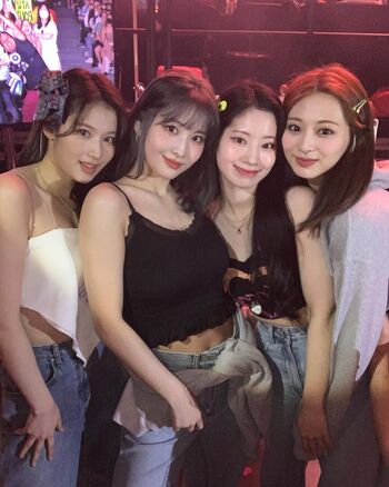 Full leaked Hirai momo page private photo