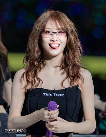 Full leaked Hirai momo page private photo