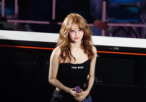 Full leaked Hirai momo page private photo