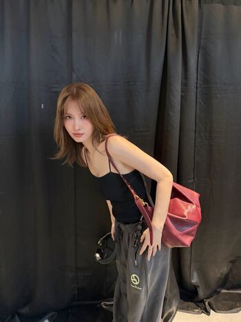 Full leaked Hirai momo private photo