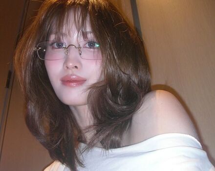 Full leaked Hirai momo private photo