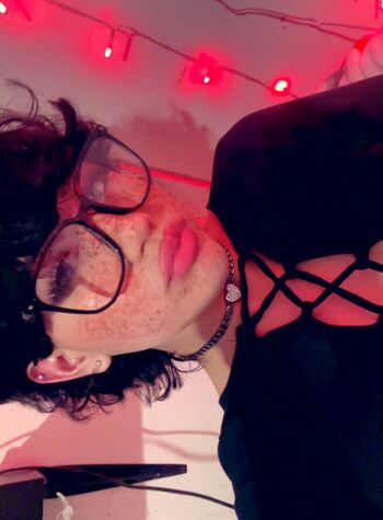 Full leaked Hisfemdiva private photo