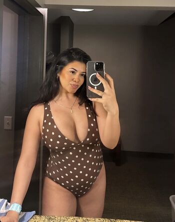 Full leaked Hispanic  page private photo