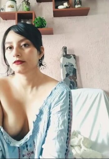 Full leaked Hispanic private photo