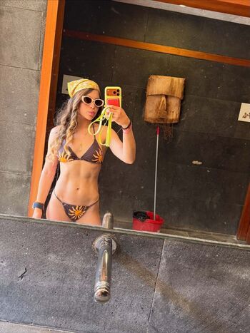 Full leaked Hispanic page private photo