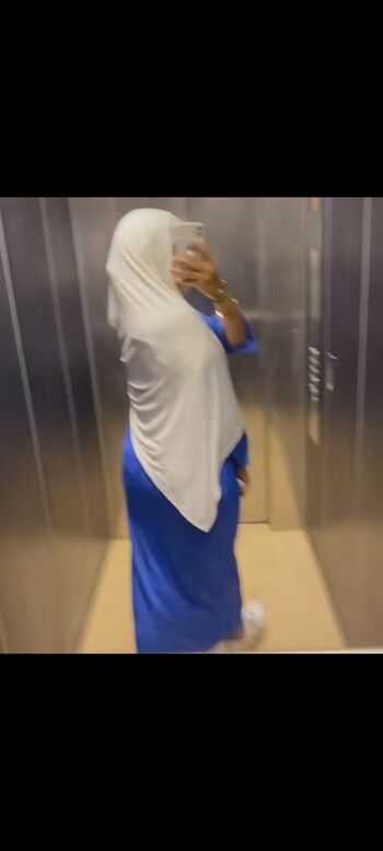Full leaked Hnynnaa private photo