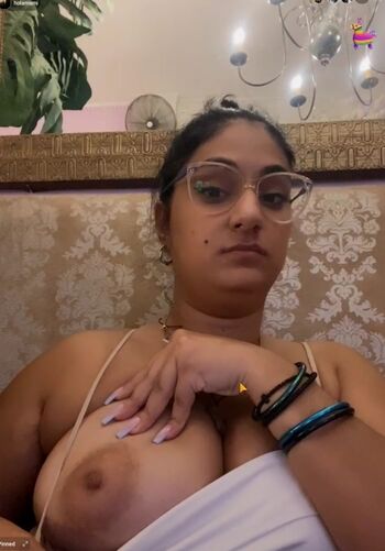 Full leaked Holamami private photo