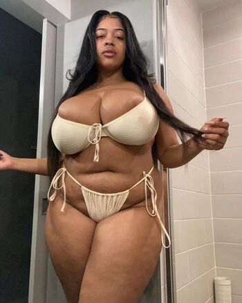 Full leaked Holly b private photo