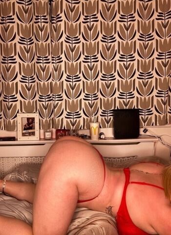 Full leaked Holly evans private photo