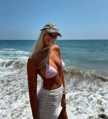 Full leaked Holly griffith private photo