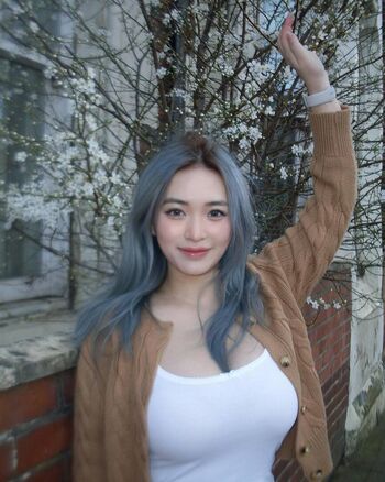 Full leaked Holly shu private photo