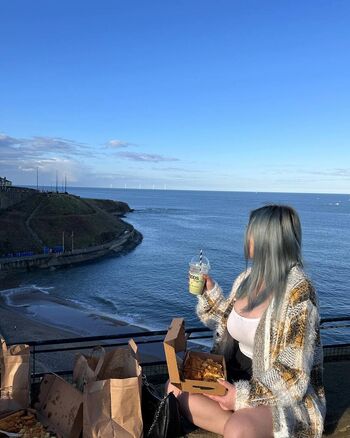 Full leaked Holly shu private photo