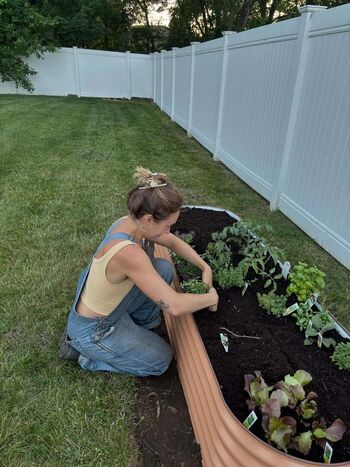 Full leaked Holly taylor private photo