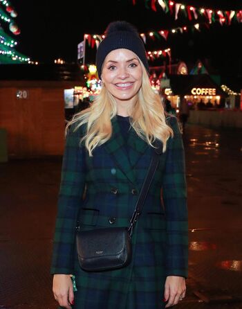 Full leaked Holly willoughby page private photo