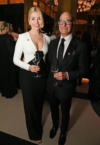 Full leaked Holly willoughby private photo