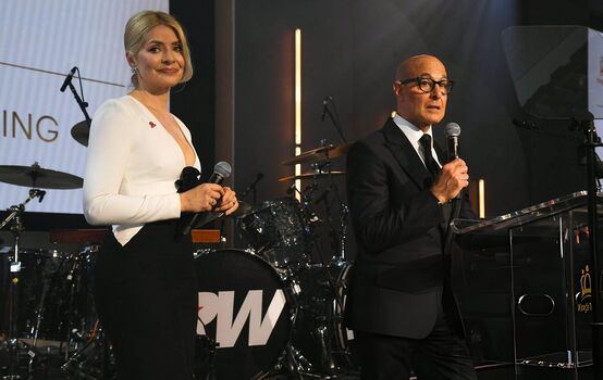 Full leaked Holly willoughby private photo