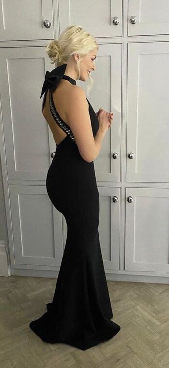 Full leaked Holly willoughby private photo