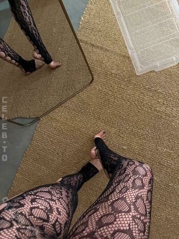 Full leaked Hollyloly private photo
