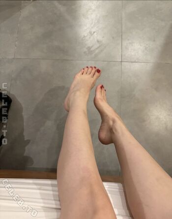 Full leaked Hollyloly private photo