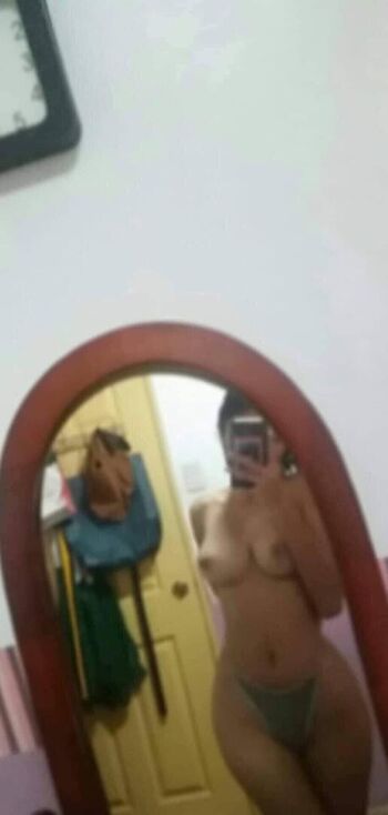 Full leaked Holyshn private photo
