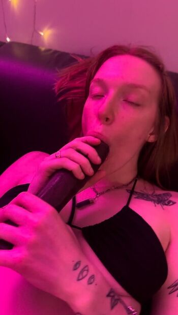 Full leaked Honey bubbless private photo