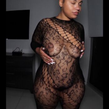 Full leaked Honeydrip private photo