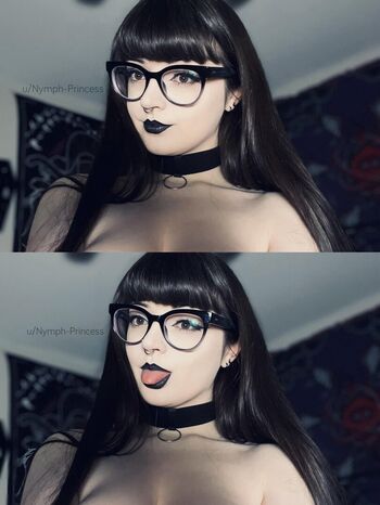 Full leaked Honeymomo private photo