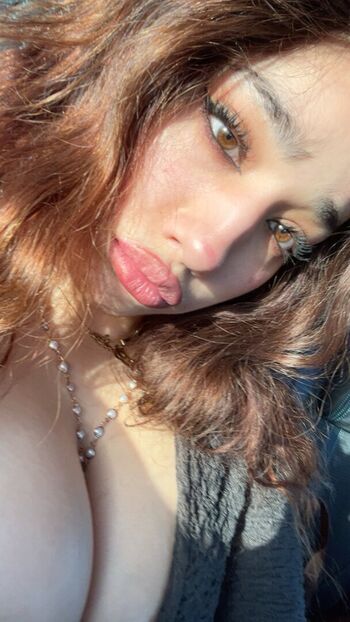 Full leaked Honeymoonblvrdd private photo
