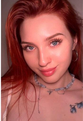 Full leaked Honeysashaxx private photo